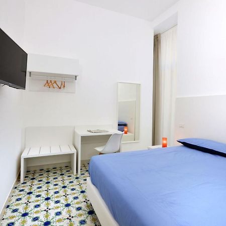 Hotel Casa Teresella à Naples Extérieur photo
